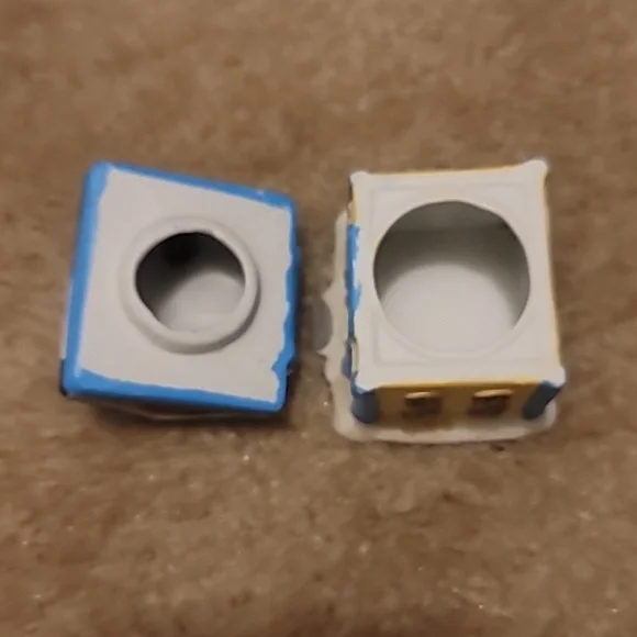 Vintage Porcelain Trinket Box House - Picture 6 of 7